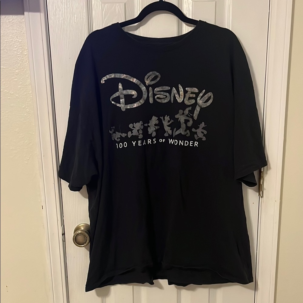 Disney Black Short Sleeve Tee Classic Crew Neck